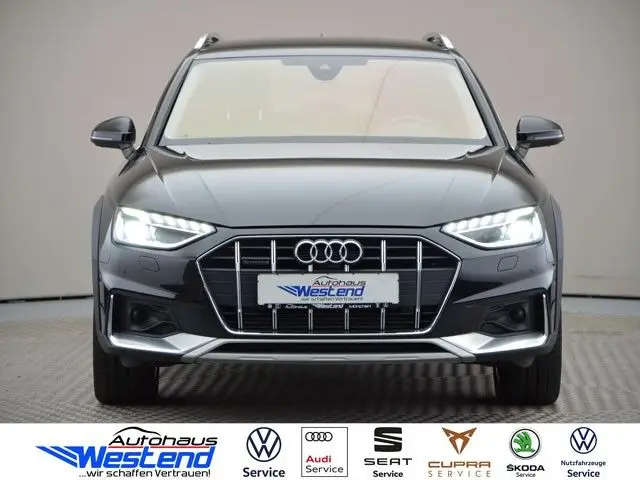 Photo 1 : Audi A4 2021 Essence