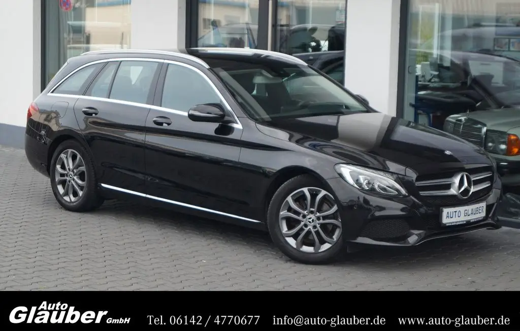 Photo 1 : Mercedes-benz Classe C 2017 Petrol