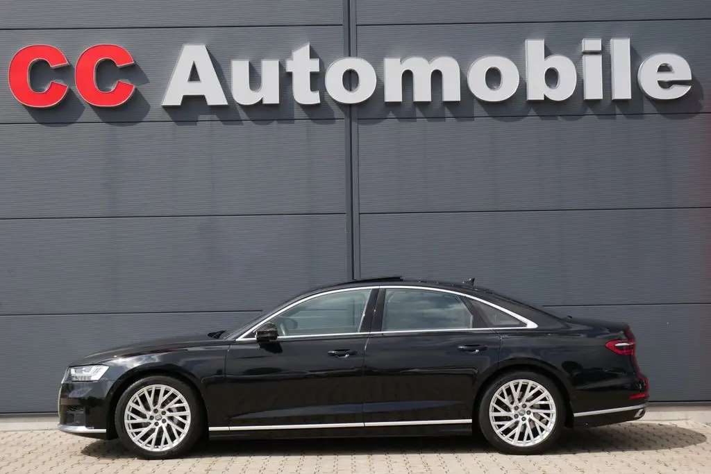 Photo 1 : Audi A8 2020 Diesel