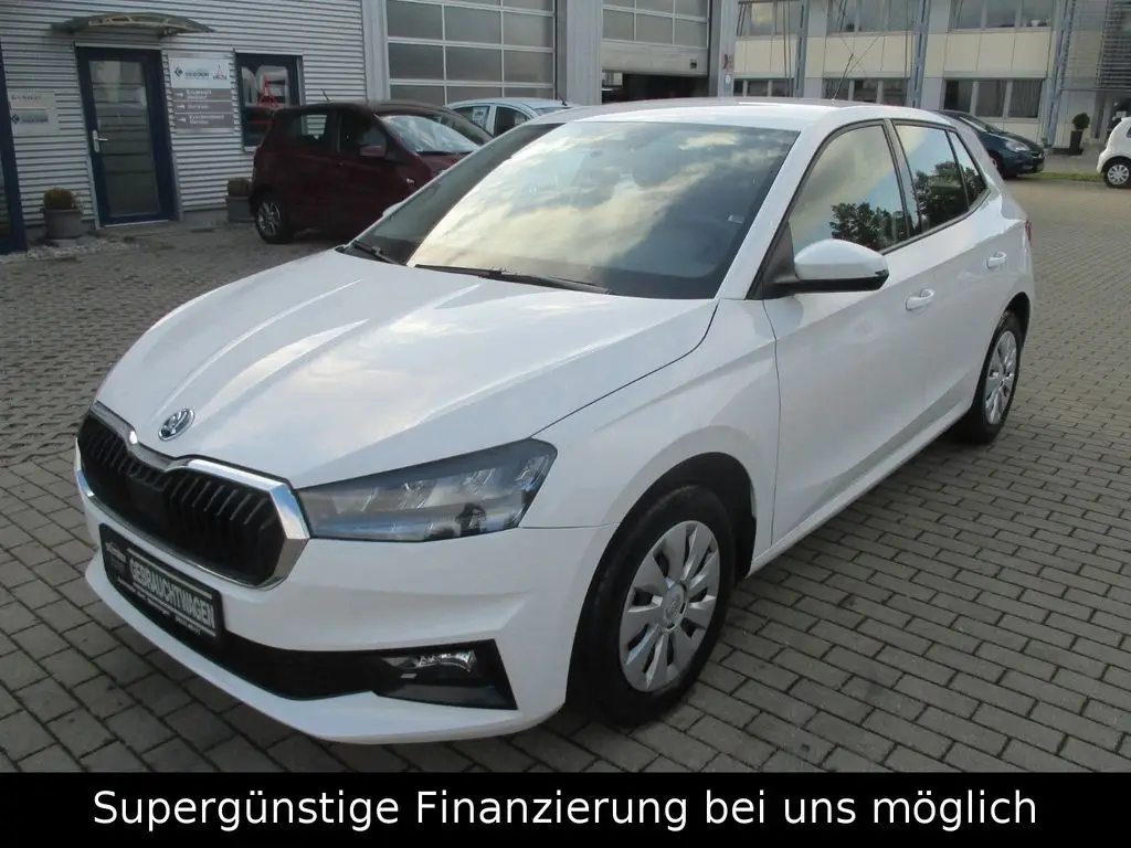 Photo 1 : Skoda Fabia 2022 Petrol