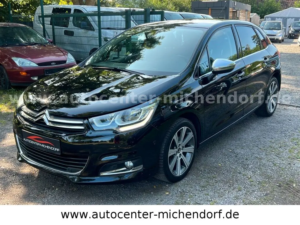 Photo 1 : Citroen C4 2015 Petrol