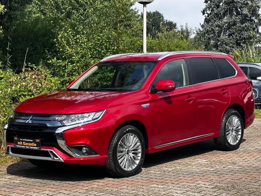 Photo 1 : Mitsubishi Outlander 2018 Hybrid