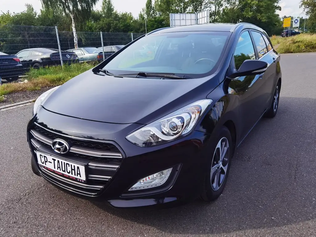 Photo 1 : Hyundai I30 2017 Diesel