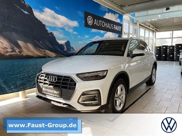 Photo 1 : Audi Q5 2023 Hybride