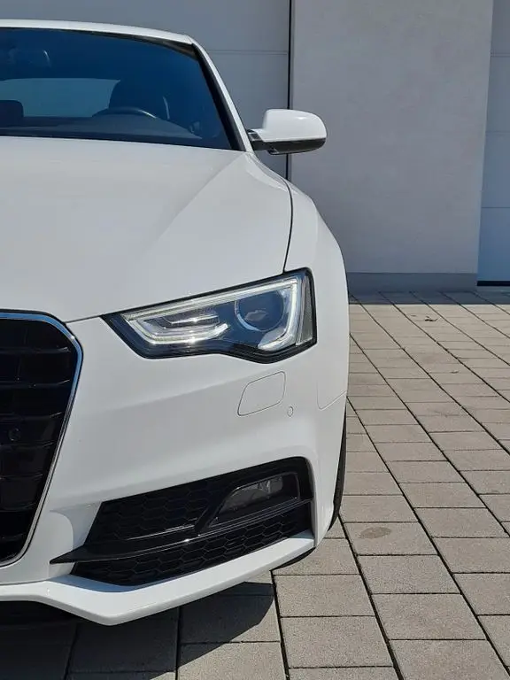 Photo 1 : Audi A5 2017 Diesel