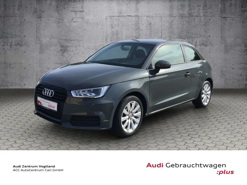 Photo 1 : Audi A1 2016 Essence