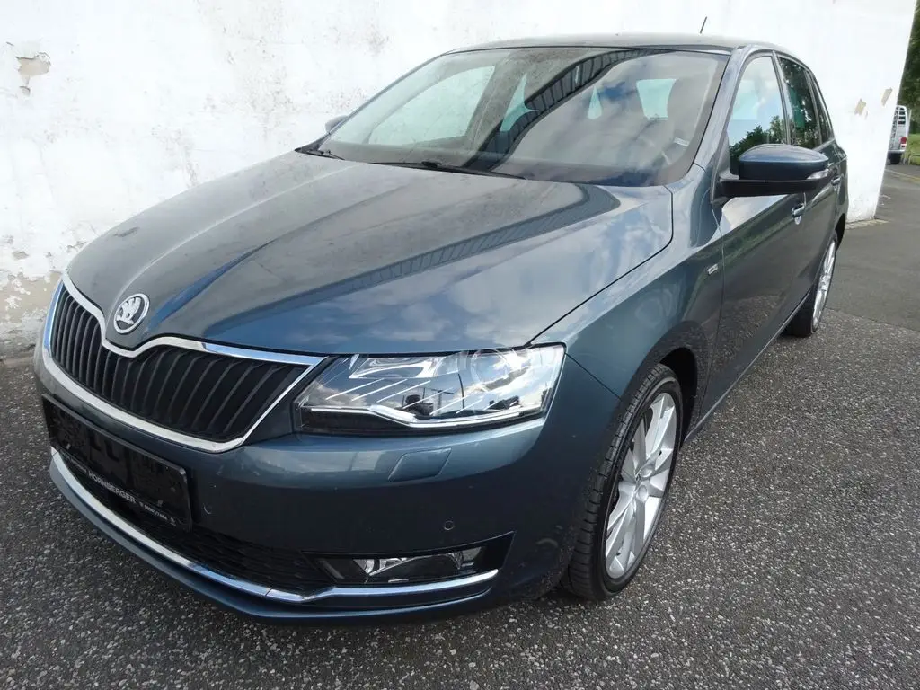 Photo 1 : Skoda Rapid 2019 Petrol