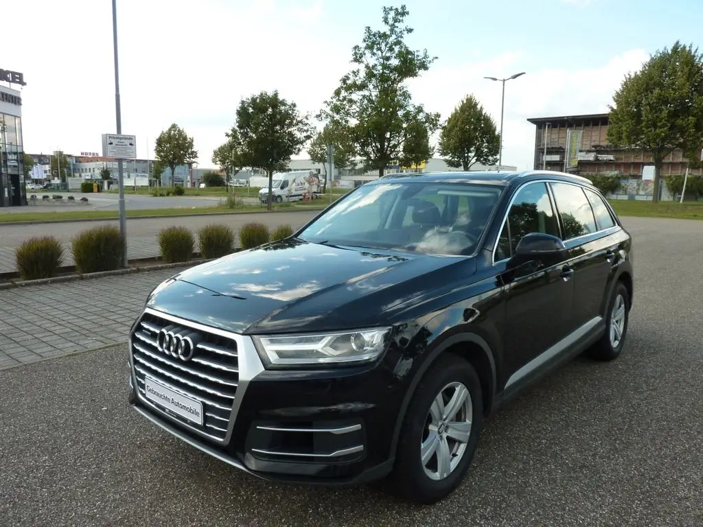 Photo 1 : Audi Q7 2019 Diesel