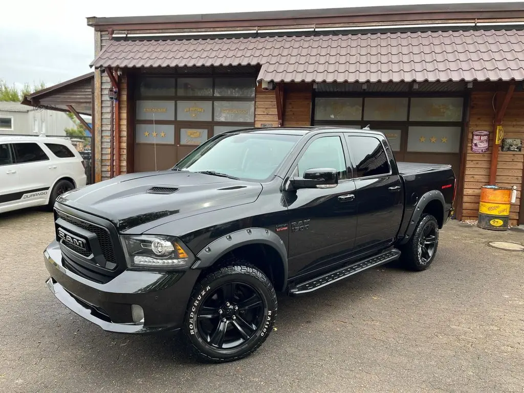 Photo 1 : Dodge Ram 2016 LPG