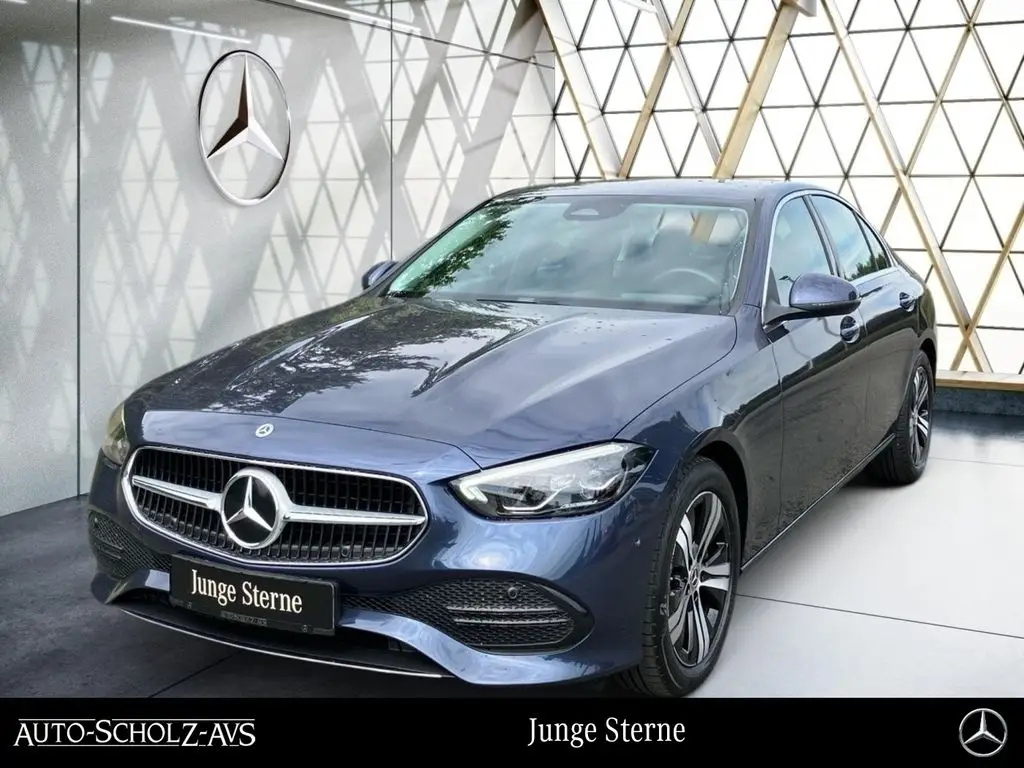 Photo 1 : Mercedes-benz Classe C 2023 Petrol