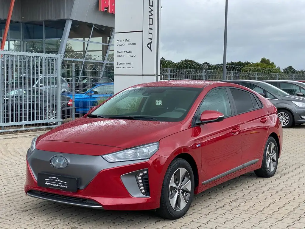 Photo 1 : Hyundai Ioniq 2018 Non renseigné