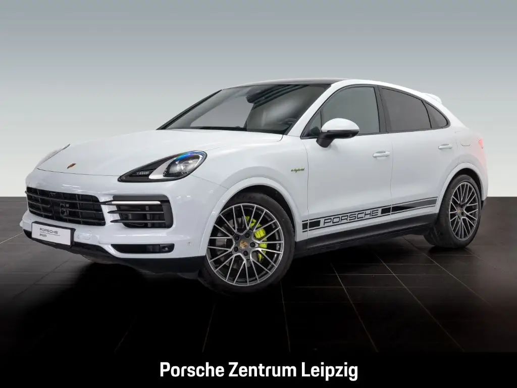 Photo 1 : Porsche Cayenne 2022 Hybrid