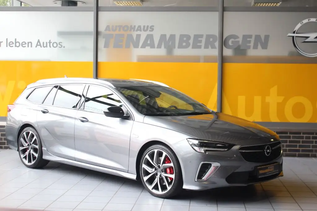 Photo 1 : Opel Insignia 2021 Essence