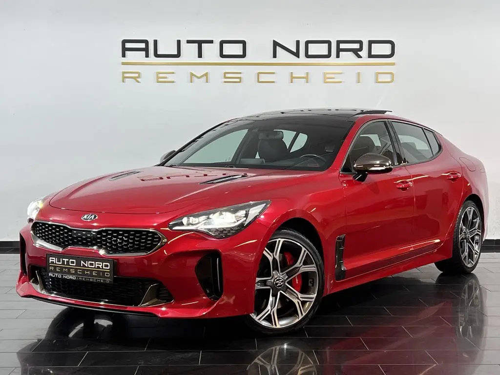 Photo 1 : Kia Stinger 2018 Essence