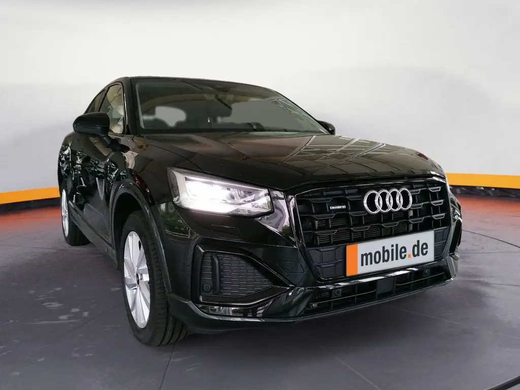 Photo 1 : Audi Q2 2023 Diesel