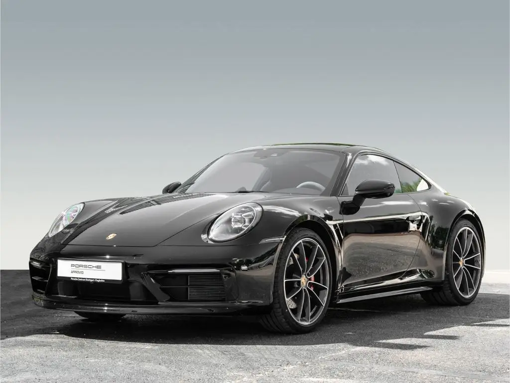 Photo 1 : Porsche 992 2022 Petrol