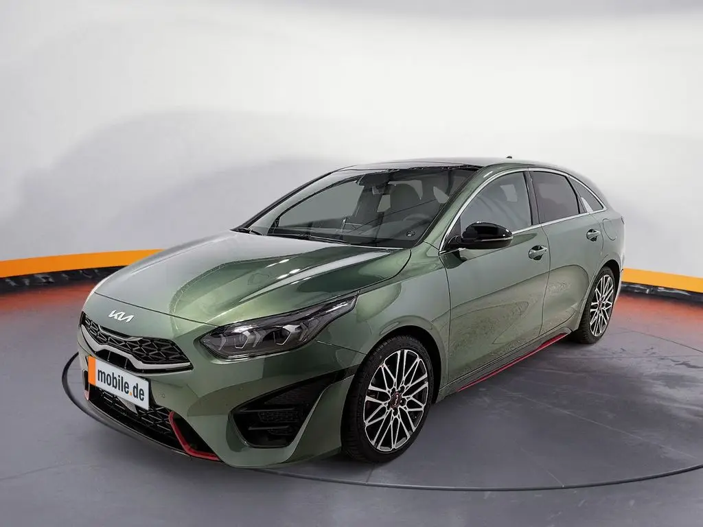 Photo 1 : Kia Proceed 2024 Essence