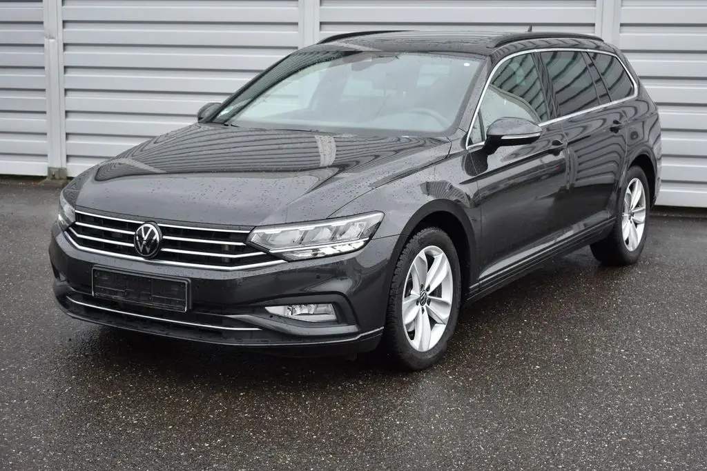 Photo 1 : Volkswagen Passat 2023 Diesel