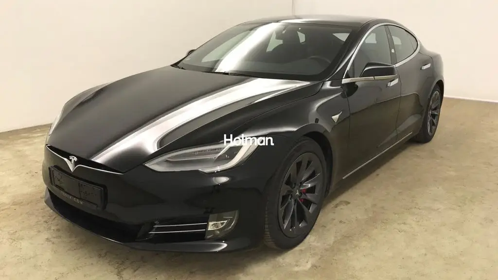 Photo 1 : Tesla Model S 2020 Non renseigné