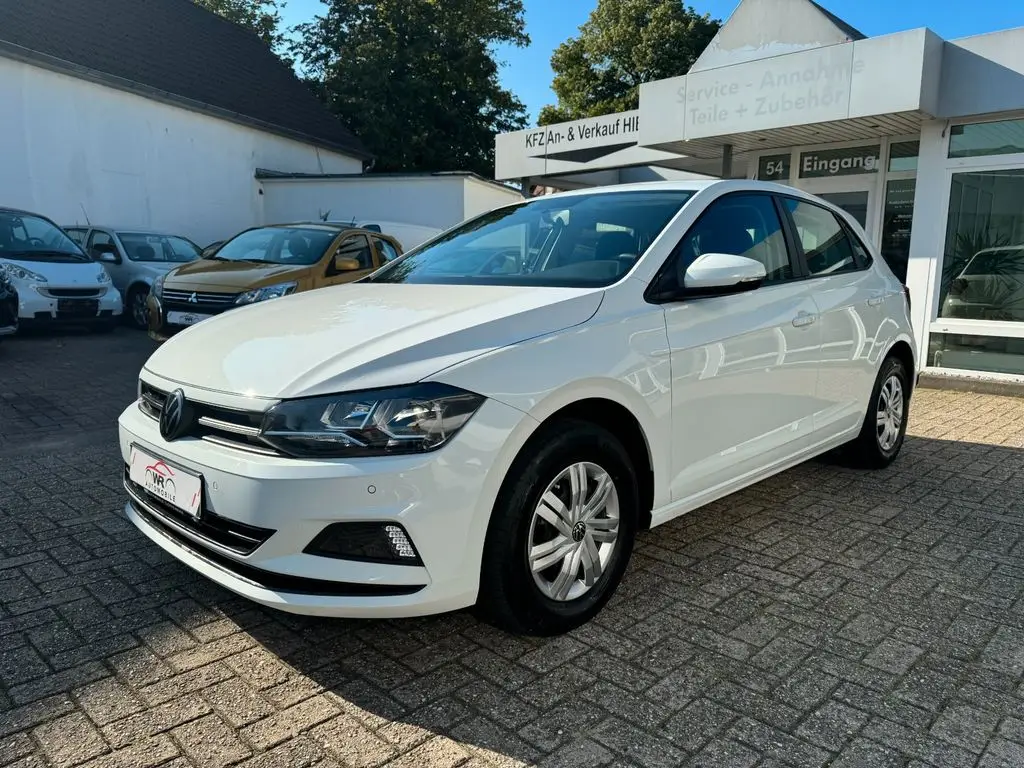 Photo 1 : Volkswagen Polo 2021 Essence