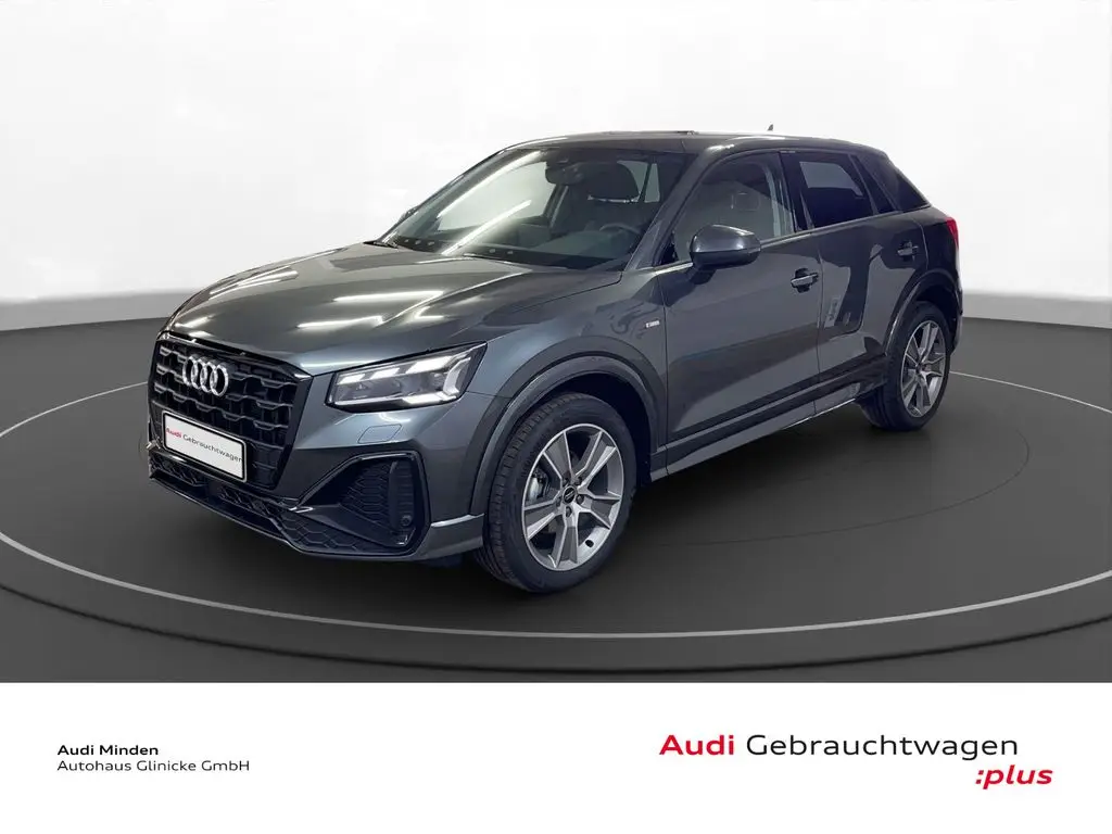 Photo 1 : Audi Q2 2024 Diesel