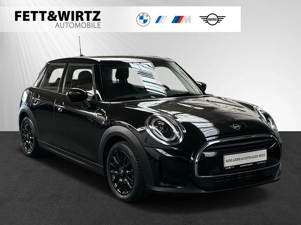 Photo 1 : Mini One 2021 Petrol