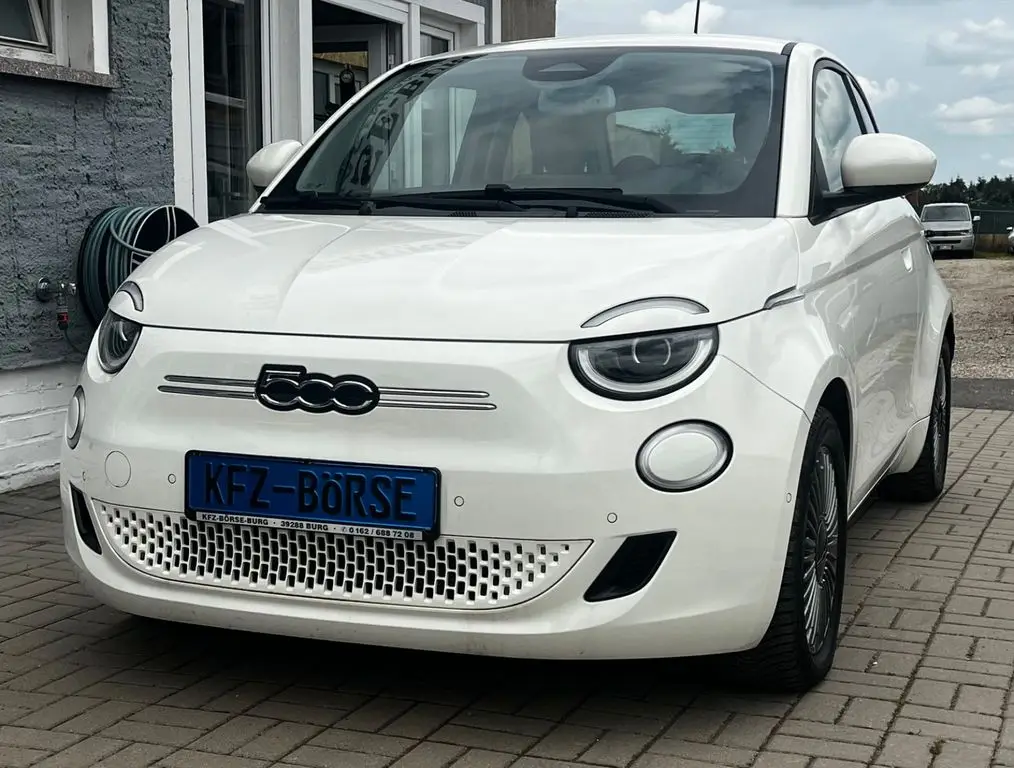 Photo 1 : Fiat 500 2021 Non renseigné