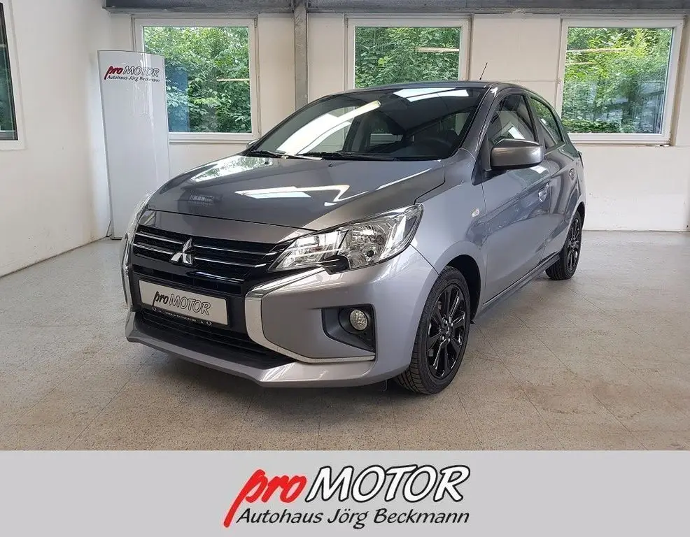 Photo 1 : Mitsubishi Space Star 2022 Petrol