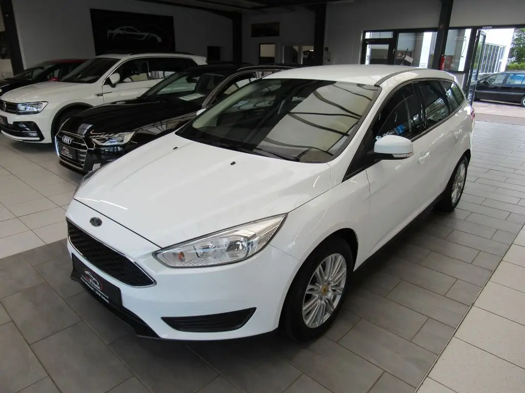 Photo 1 : Ford Focus 2018 Essence