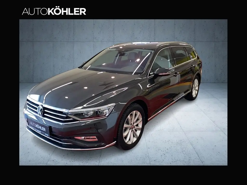 Photo 1 : Volkswagen Passat 2024 Essence