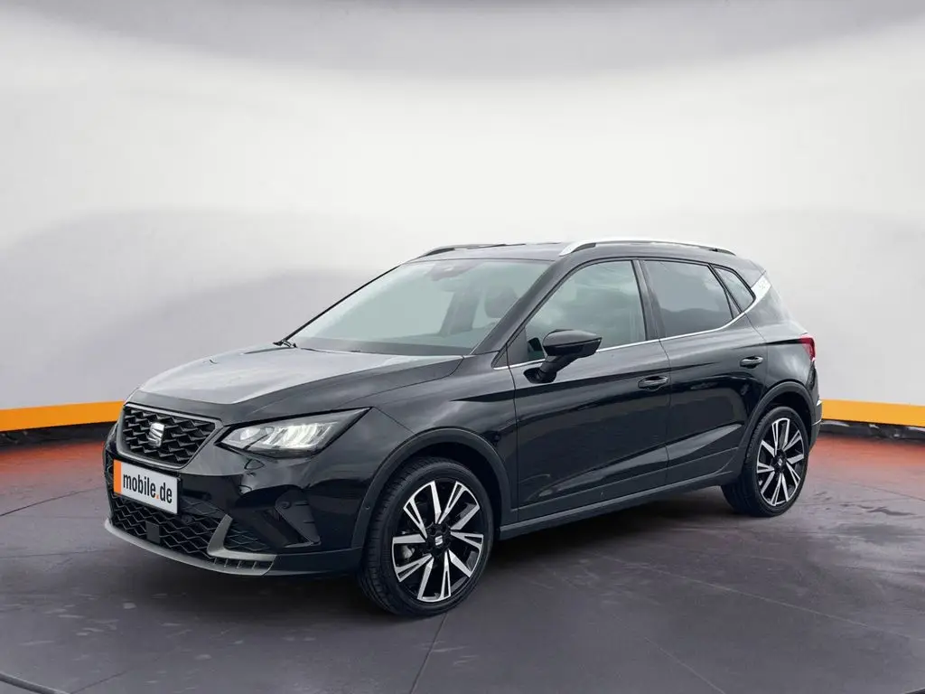 Photo 1 : Seat Arona 2023 Petrol