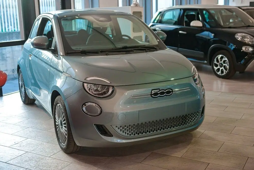 Photo 1 : Fiat 500 2021 Non renseigné