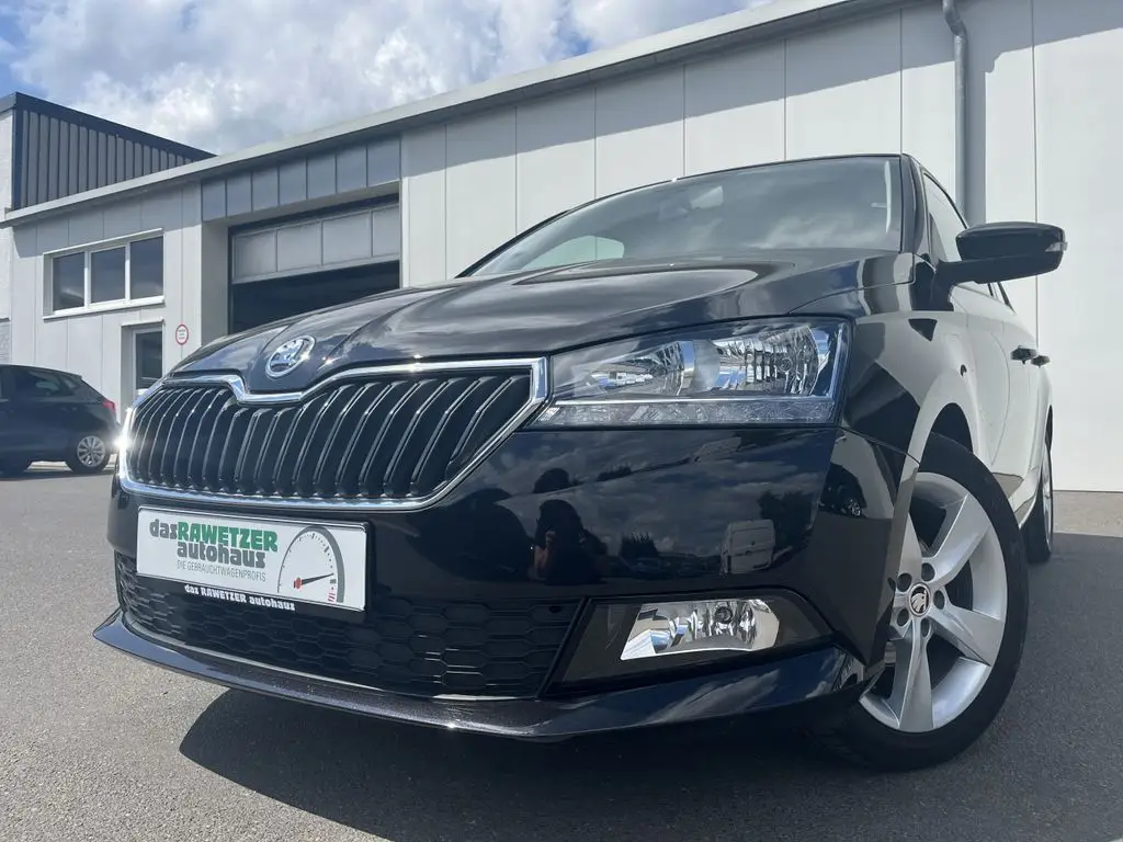 Photo 1 : Skoda Fabia 2021 Essence