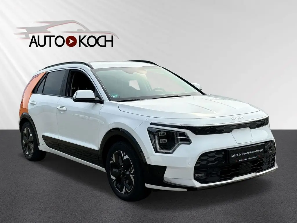 Photo 1 : Kia Niro 2023 Non renseigné