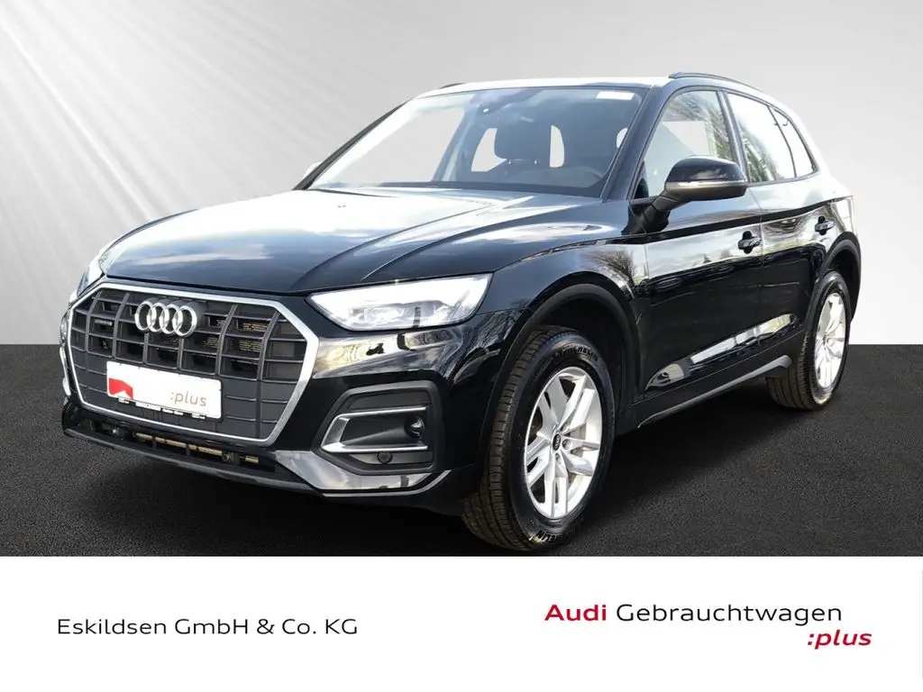 Photo 1 : Audi Q5 2021 Hybrid