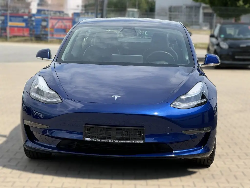 Photo 1 : Tesla Model 3 2019 Non renseigné