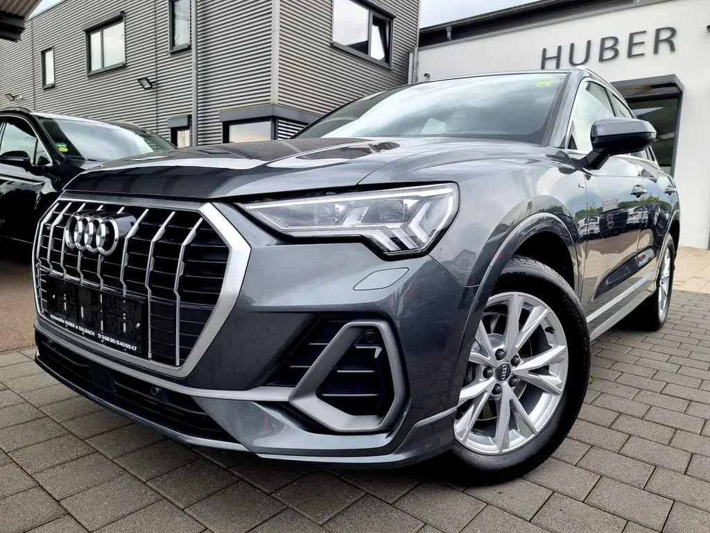 Photo 1 : Audi Q3 2021 Diesel