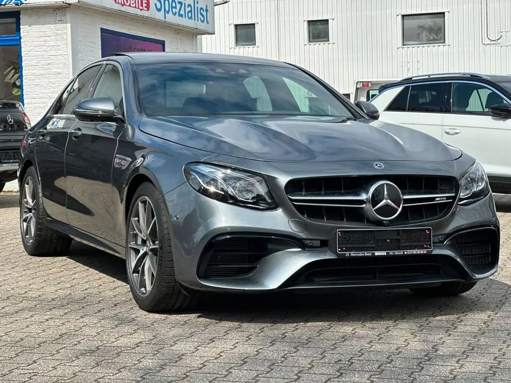 Photo 1 : Mercedes-benz Classe E 2019 Petrol