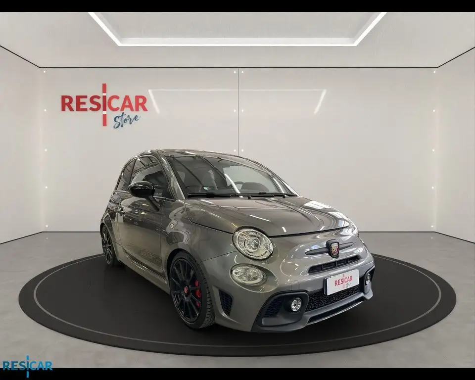 Photo 1 : Abarth 595 2016 Petrol