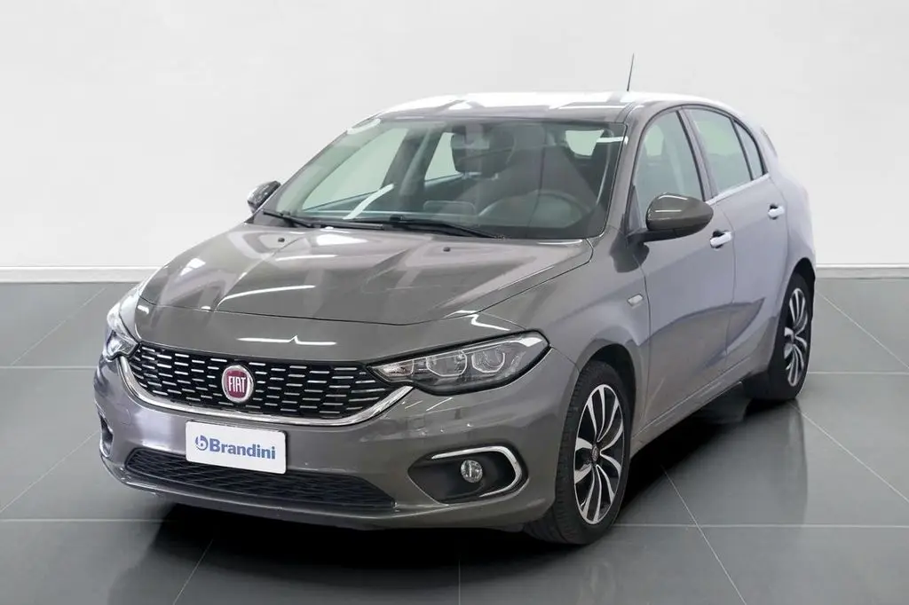 Photo 1 : Fiat Tipo 2019 Essence