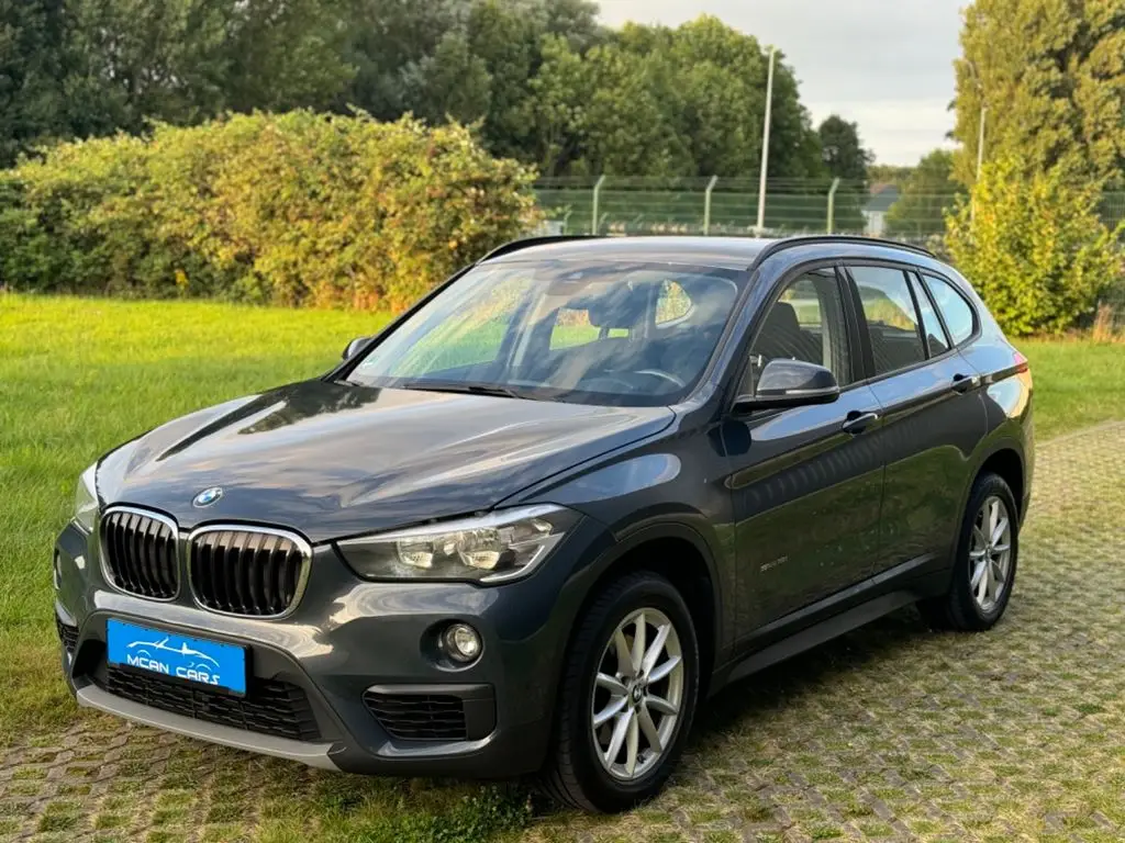 Photo 1 : Bmw X1 2017 Petrol