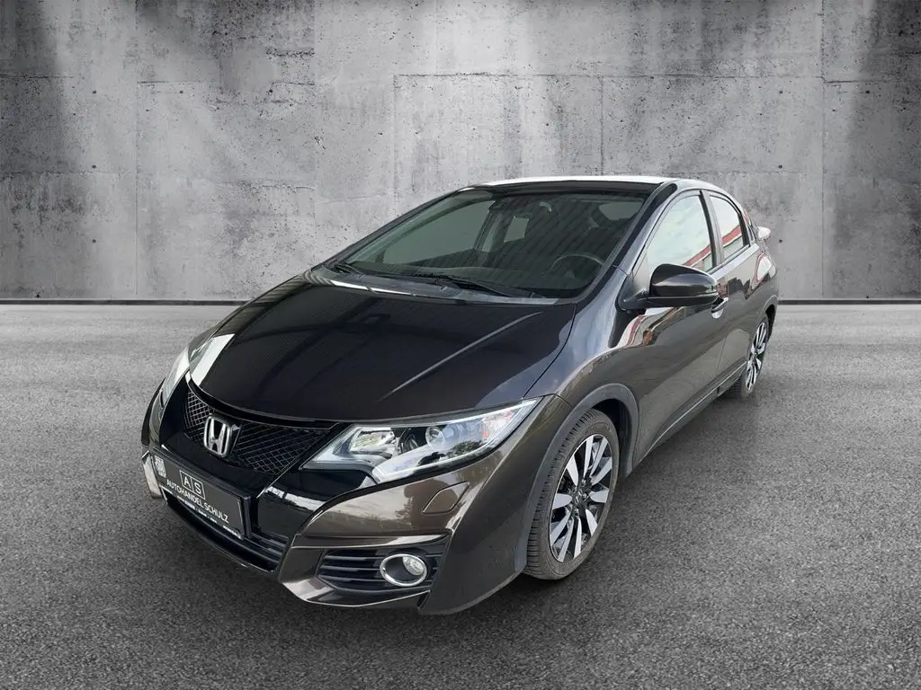 Photo 1 : Honda Civic 2015 Diesel