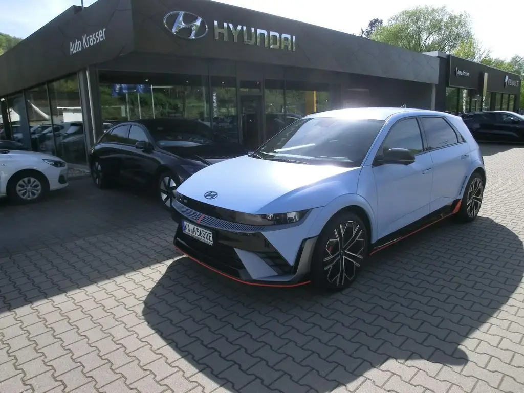 Photo 1 : Hyundai Ioniq 2024 Non renseigné