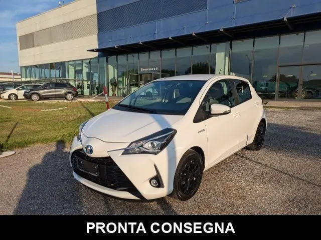 Photo 1 : Toyota Yaris 2019 Hybrid