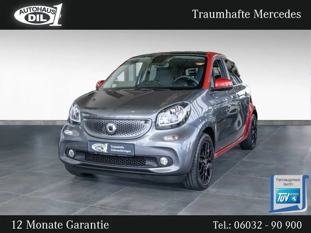 Photo 1 : Smart Forfour 2019 Petrol