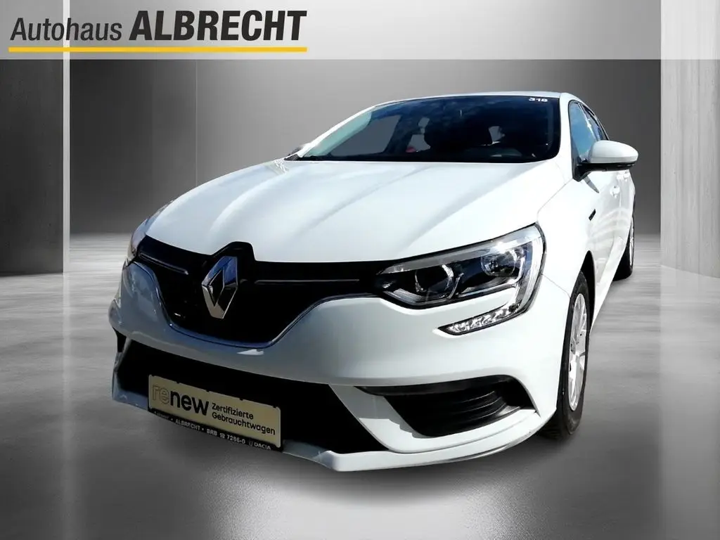 Photo 1 : Renault Megane 2018 Essence