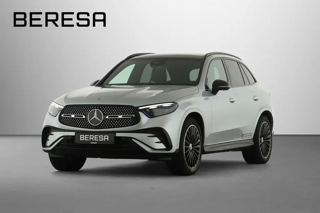 Photo 1 : Mercedes-benz Classe Glc 2024 Petrol