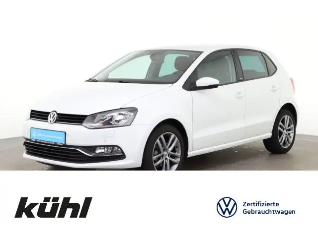 Photo 1 : Volkswagen Polo 2016 Petrol