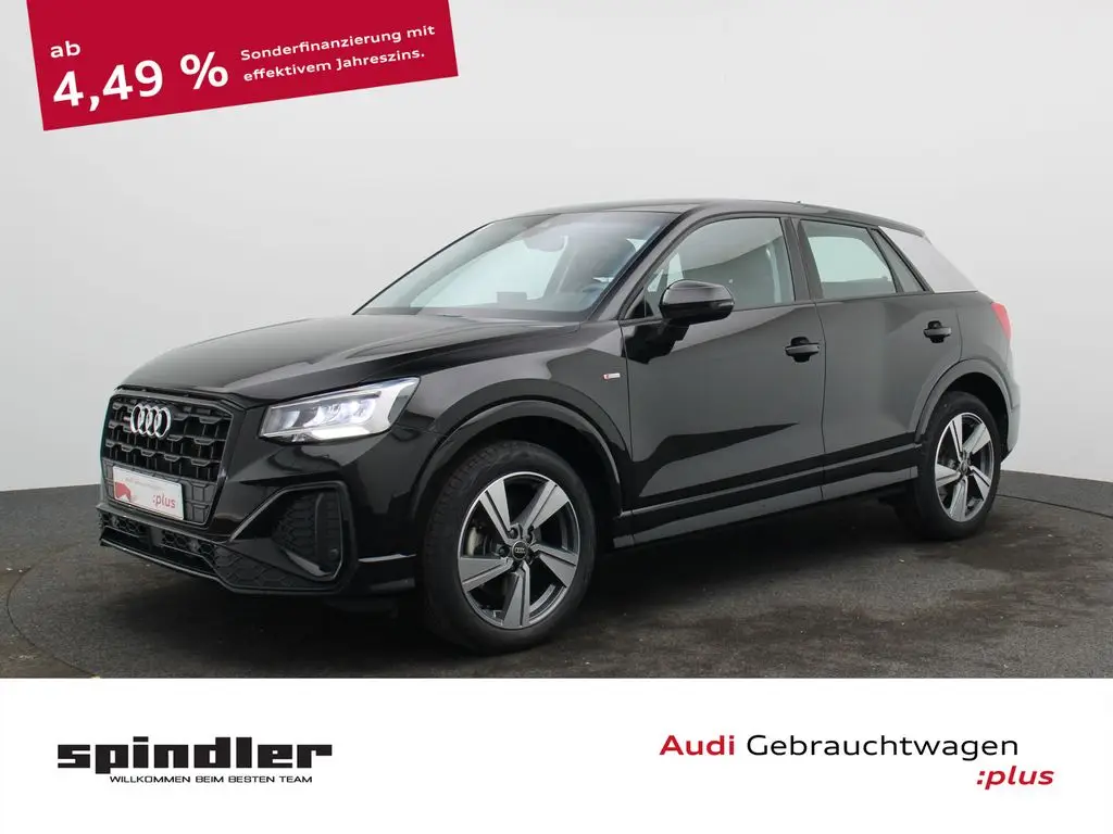 Photo 1 : Audi Q2 2023 Petrol