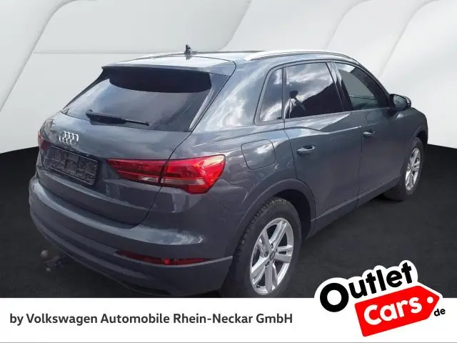 Photo 1 : Audi Q3 2019 Petrol